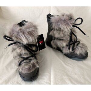 NEW WITH TAGS Italy Oscar Sport Anet Short Faux-Fur Boots - Suede - 7 EU 37